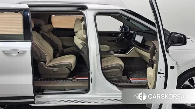 Kia Carnival 4th generation 2022 Белый из Кореи, фото 2