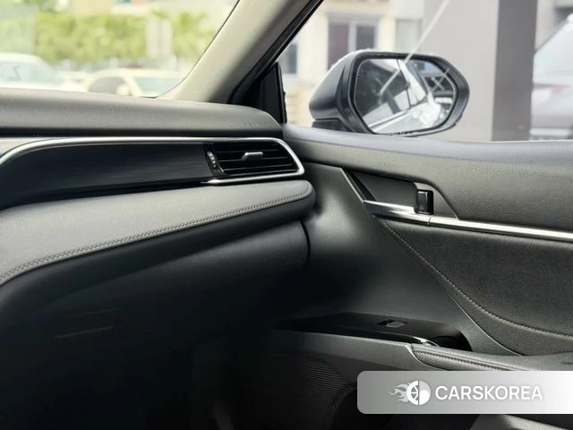 Toyota Camry 2022 Белый из Китая, фото 2