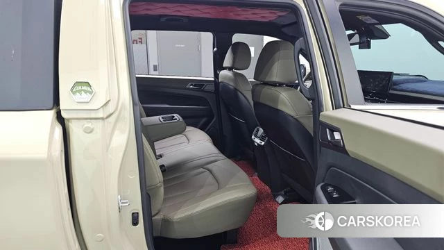 Ssangyong The New Rexton Sports Cannes 2024 Жемчужный цвет из Кореи, фото 2