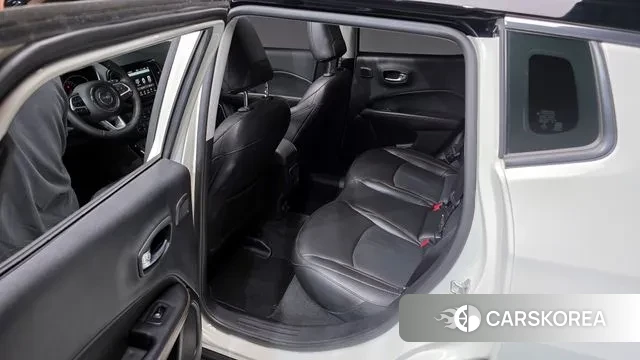 Jeep Compass 2nd Generation 2019 Белый из Кореи, фото 2