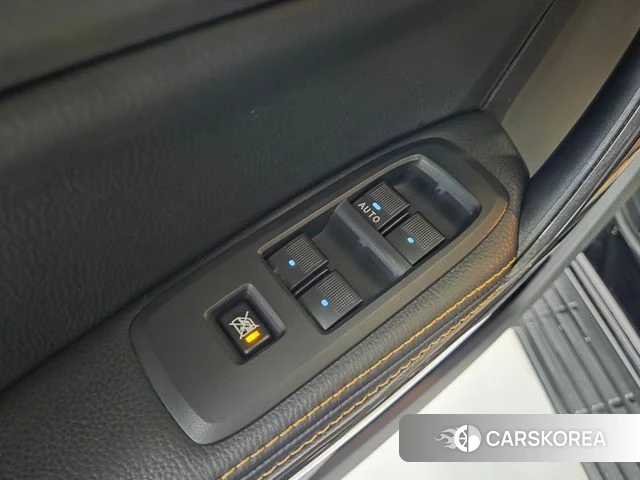 Ford Ranger 3rd Generation 2022 Черный из Кореи, фото 2