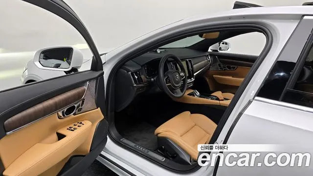 Volvo S90 2024 Белый из Кореи, фото 2