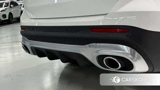 Mercedes-Benz GLB-Class X247 2025 Белый из Кореи, фото 2