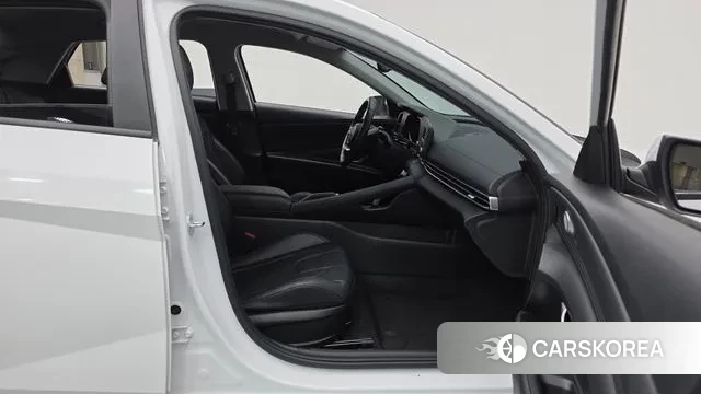 Hyundai Avante (CN7) 2021 Белый из Кореи, фото 2