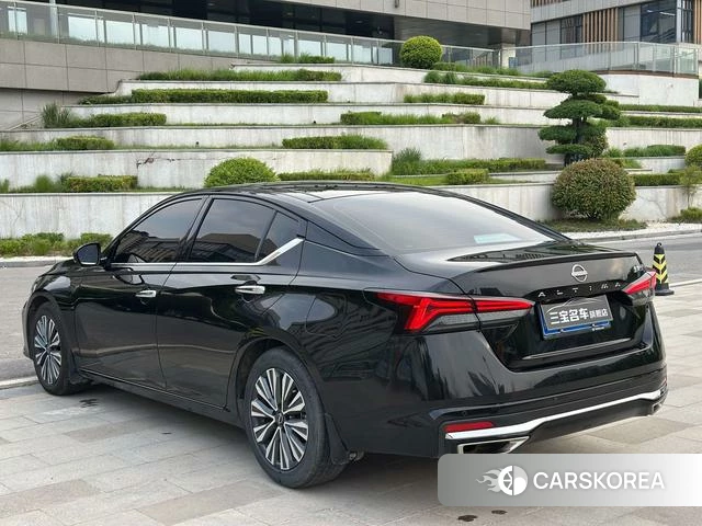 Nissan Teana 2023 Черный из Китая, фото 2