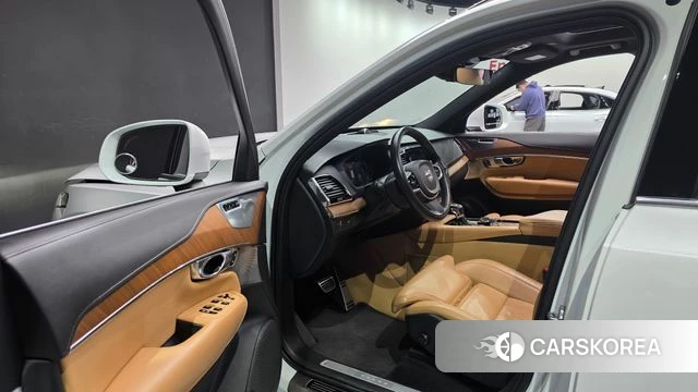 Volvo XC90 second Generation 2020 Белый из Кореи, фото 2