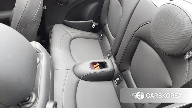 Mini Cooper Convertible 2024 Белый из Кореи, фото 2