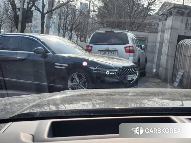 Hyundai Santa Fe (MX5) 2024 Черный из Кореи, фото 2