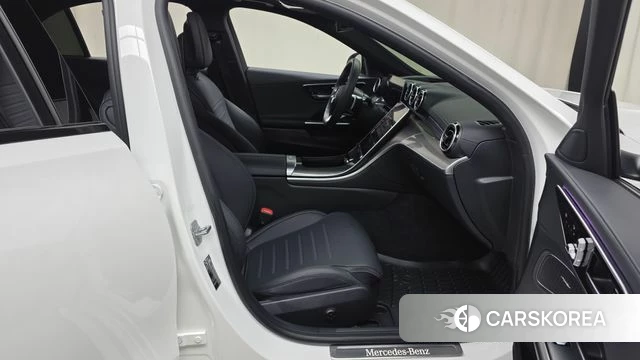 Mercedes-Benz C-Class W206 2024 Белый из Кореи, фото 2