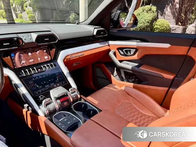 Lamborghini Urus 2021 Красный из Кореи, фото 2