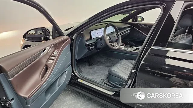 Genesis G80 (RG3) 2024 Черный из Кореи, фото 2