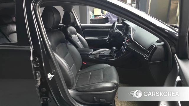 Hyundai Grandeur IG 2019 Черный из Кореи, фото 2