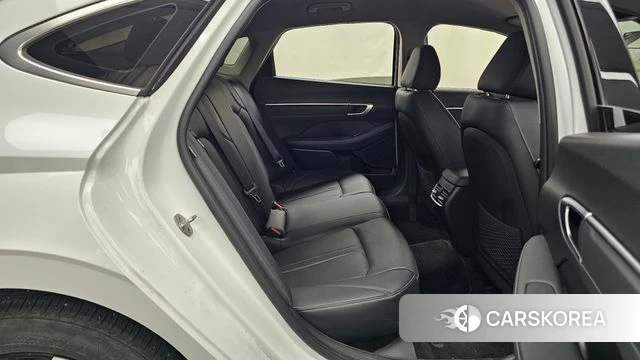 Hyundai Sonata D Edge (DN8) 2023 Белый из Кореи, фото 2