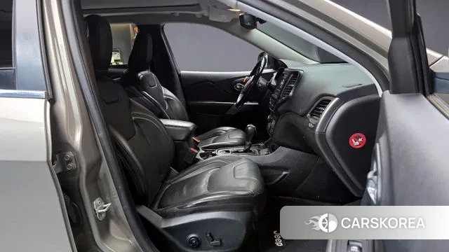 Jeep Cherokee (KL) 2019 Серый из Кореи, фото 2