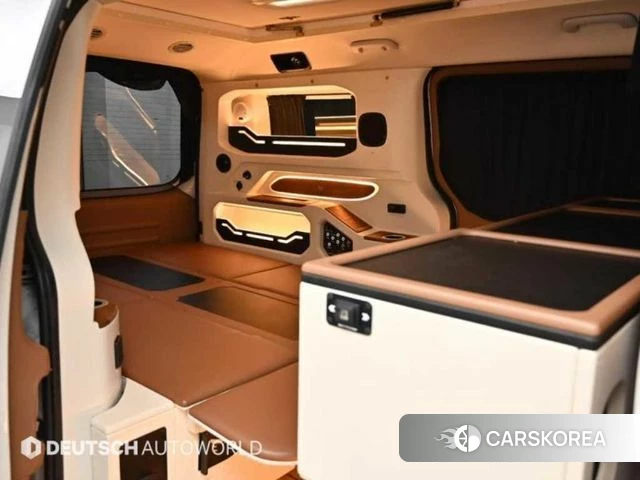 Hyundai Staria 2023 Белый из Кореи, фото 2