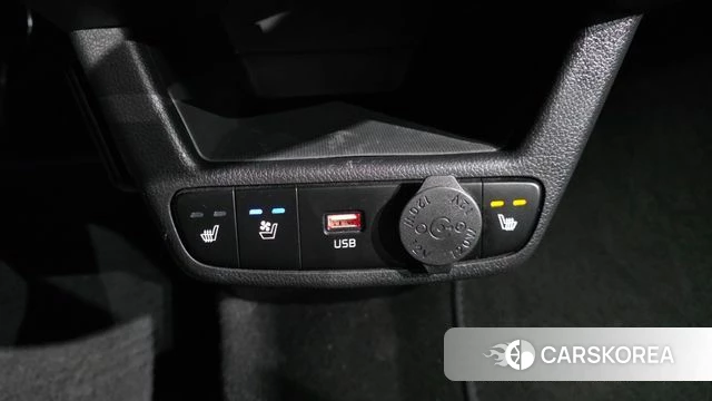Kia The New Kia Ray 2023 Белый из Кореи, фото 2