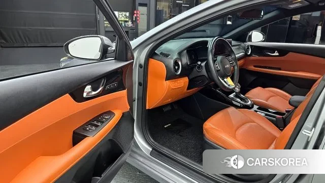 Kia The New K3 2nd generation 2021 Серый из Кореи, фото 2