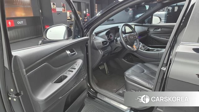 Hyundai The New Santa Fe 2021 Черный из Кореи, фото 2