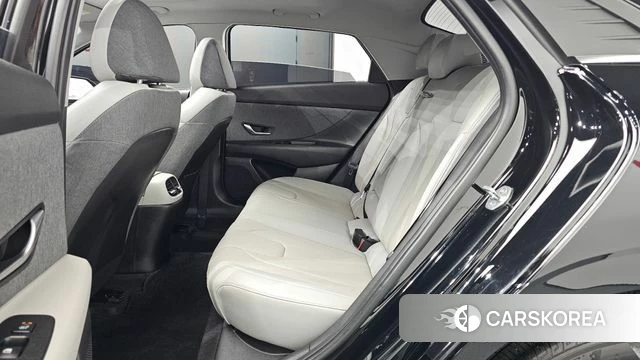 Hyundai Avante (CN7) 2021 Черный из Кореи, фото 2