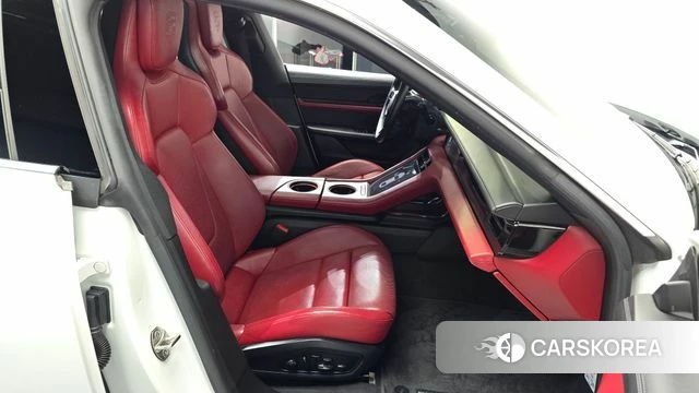 Porsche Taycan 2021 Белый из Кореи, фото 2