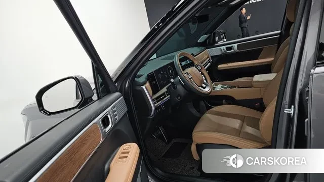 Hyundai Santa Fe (MX5) 2023 Серый из Кореи, фото 2