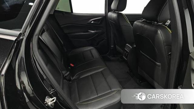 Chevrolet (GM Daewoo) Trax Crossover 2023 Черный из Кореи, фото 2