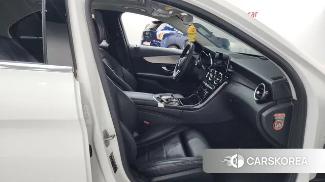 Mercedes-Benz C-Class W205 id 3324466 из Кореи 2