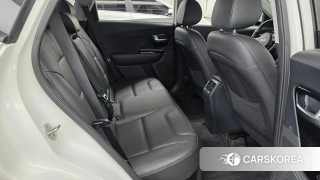 Kia Niro 2018 Белый из Кореи, фото 2