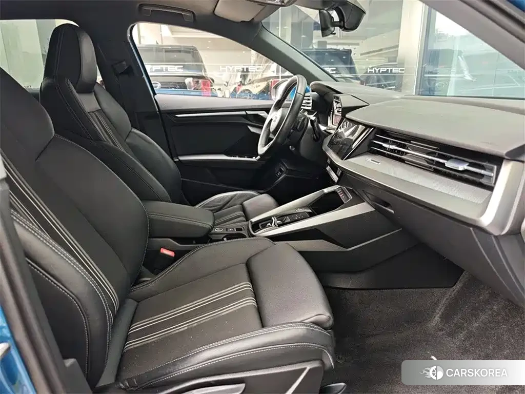 Audi A3 2022 Синий из Китая, фото 2