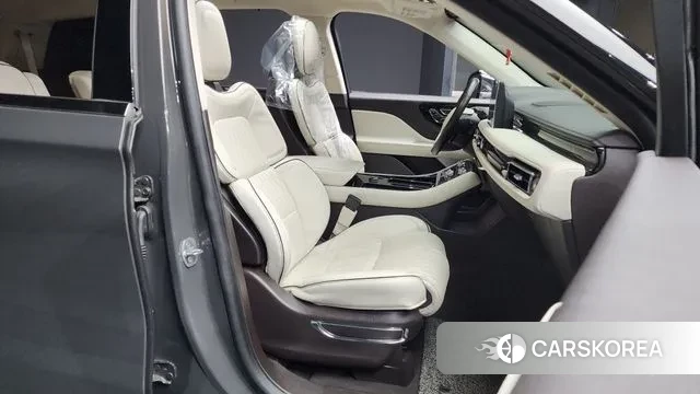 Lincoln Aviator 2nd generation 2020 Серый из Кореи, фото 2