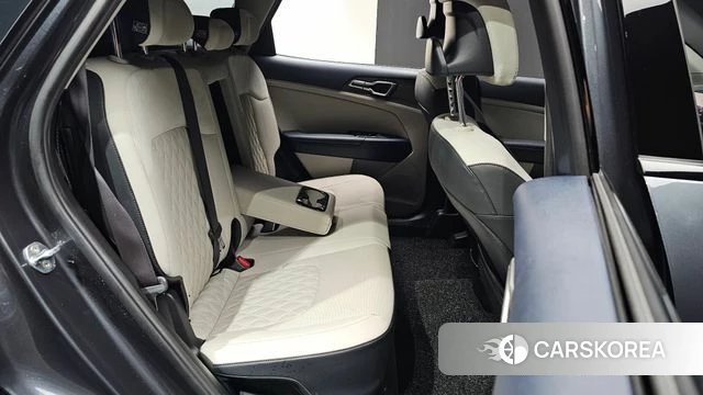 Kia Sportage 5th Generation Hybrid 2022 Серый из Кореи, фото 2