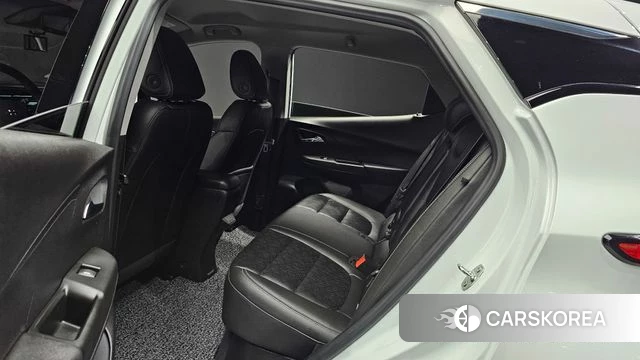 Chevrolet (GM Daewoo) New Bolt EV 2023 Белый из Кореи, фото 2