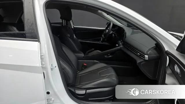 Hyundai Avante (CN7) 2022 Белый из Кореи, фото 2