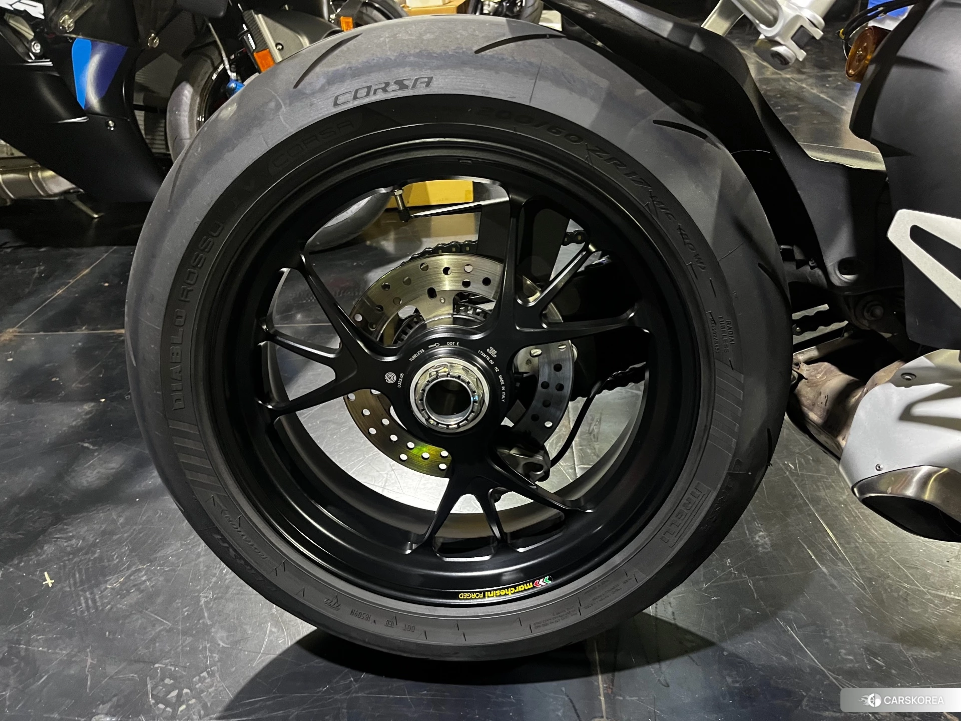 Ducati STREETFIGHTER V4 S 2021 из Японии, фото 4