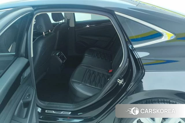 Volkswagen Passat 2020 Черный из Китая, фото 2