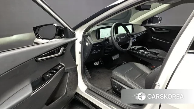 Kia EV6 2022 Белый из Кореи, фото 2