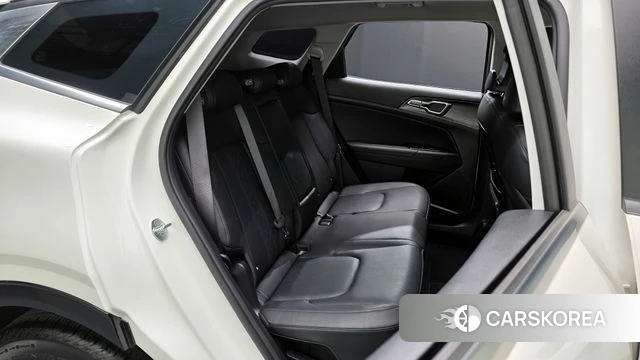 Kia Sportage 5th Generation Hybrid 2022 Белый из Кореи, фото 2