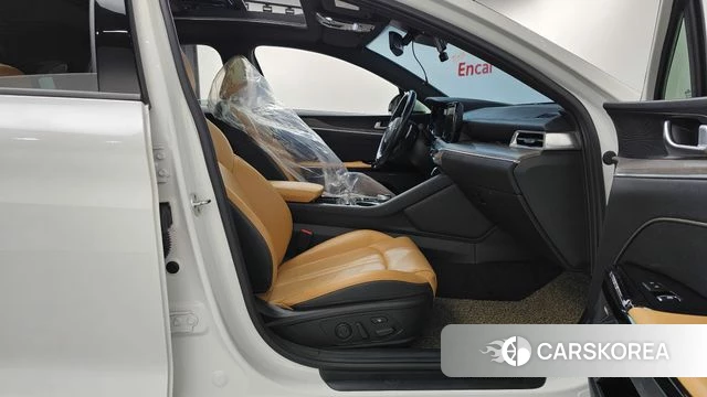 Kia K5 3rd generation 2020 Белый из Кореи, фото 2