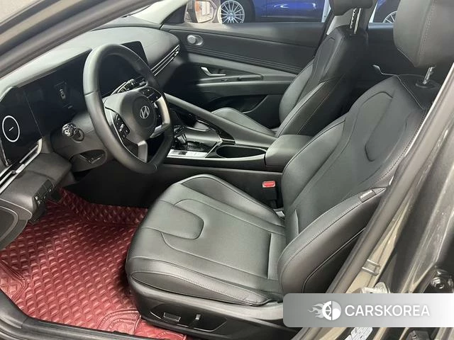 Hyundai Elantra 2023 Темно-серый из Китая, фото 2