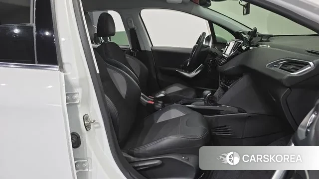 Peugeot 2008 2019 Белый из Кореи, фото 2