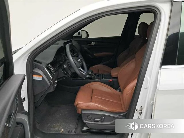 Audi Q5 (FY) 2023 Белый из Кореи, фото 2