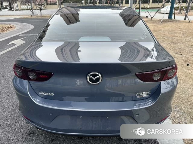 Mazda 3 Angkesaila 2022 Темно-серый из Китая, фото 2