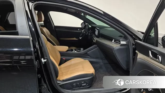 Kia K5 3rd generation 2021 Черный из Кореи, фото 2