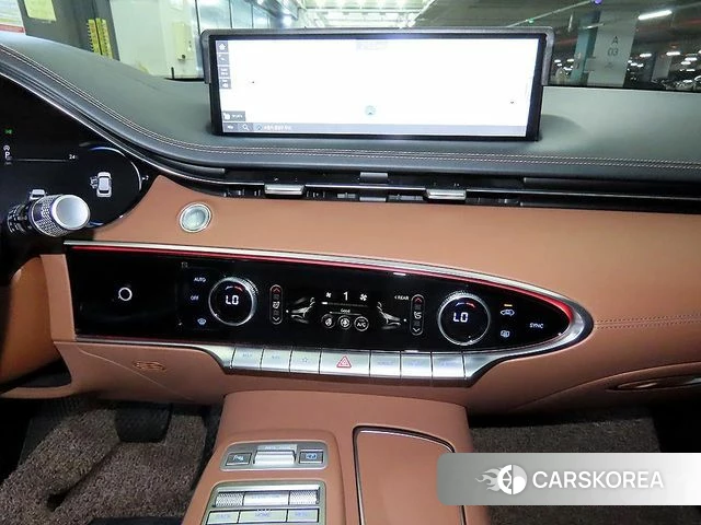 Genesis GV70 2021 Белый из Кореи, фото 2