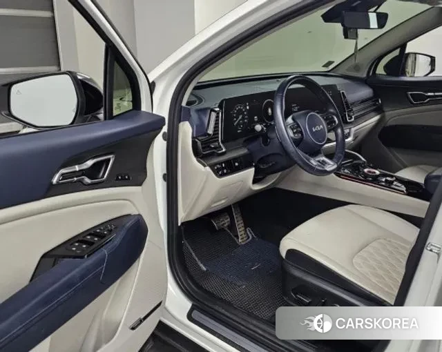 Kia Sportage 5th Generation Hybrid 2021 Белый из Кореи, фото 2