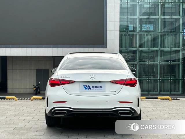 Mercedes-Benz Class C 2023 Белый из Китая, фото 2