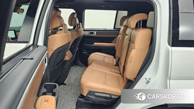 Hyundai Santa Fe (MX5) 2024 Белый из Кореи, фото 2