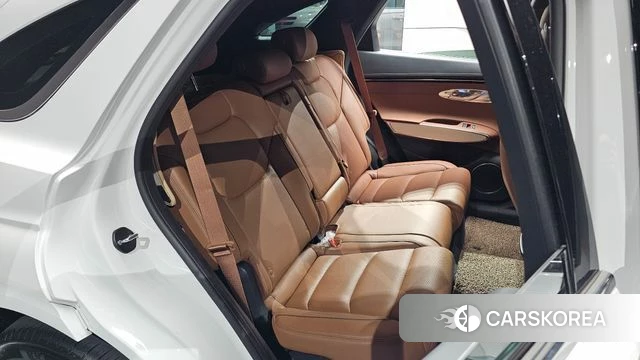 Genesis GV70 2022 Белый из Кореи, фото 2