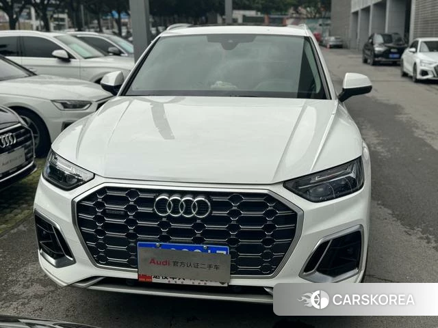 Audi Q5L 2022 Белый из Китая, фото 2