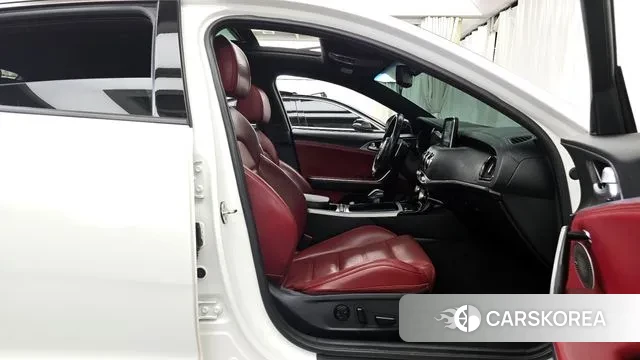 Kia Stinger 2018 Белый из Кореи, фото 2